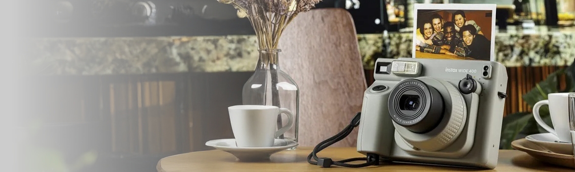 Instant and Single Use Cameras