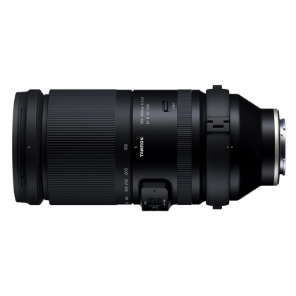 Tamron 150-500mm f5-6.7 Di III VC VXD lens for Sony FE