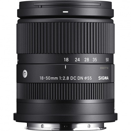 Sigma 18-50mm f2.8 DC DN | Contemporary lens for Canon EOS RF-S