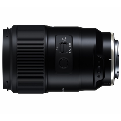 Tamron 90mm f2.8 Di III MACRO VXD lens for Sony FE