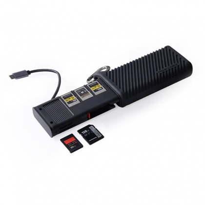 PGYTECH CreateMate CFexpress B/SD Reader and Case, Black