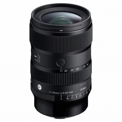 Sigma AF 17-40mm F1.8 DC Art lens for Lumix L-mount