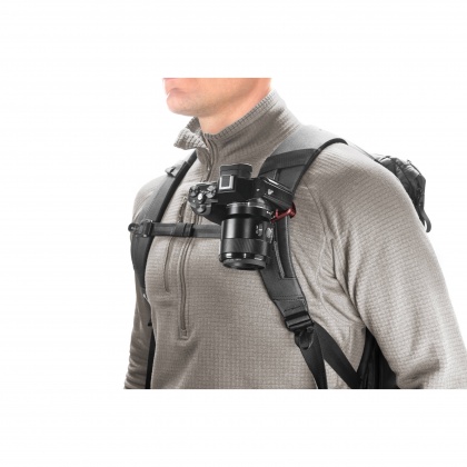 Peak Design Capture Camera Clip v3 with Plate, Eclipse