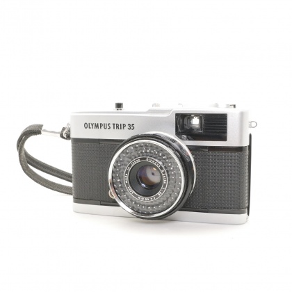 Used Olympus Trip 35 35mm compact camera Used Olympus Trip 35 35mm compact camera