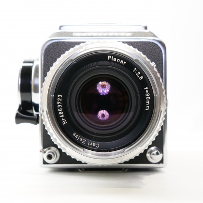Used Hasselblad 500C 120 film camera with 80mm lens and A12 back Used Hasselblad 500C 120 film camera with 80mm lens and A12 back