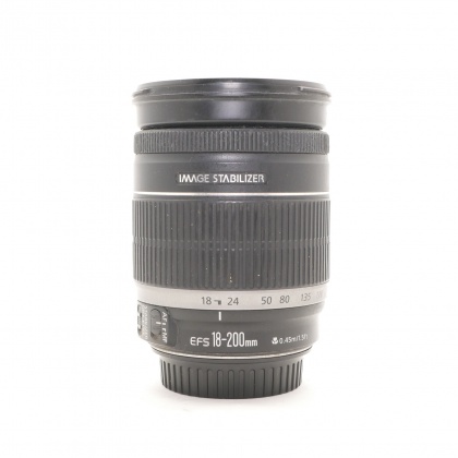 Used Canon EF-S 18-200mm f3.5-5.6 IS lens Used Canon EF-S 18-200mm f3.5-5.6 IS lens