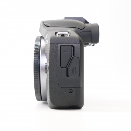 Used Canon EOS R100 Mirrorless camera body