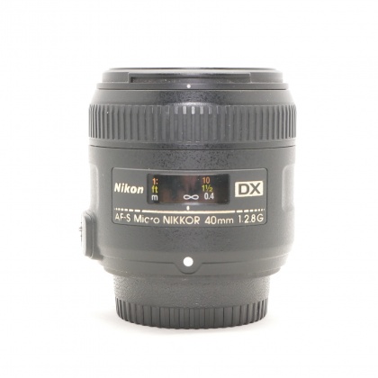 Used Nikon AF-S DX 40mm f2.8 G Macro lens Used Nikon AF-S DX 40mm f2.8 G Macro lens