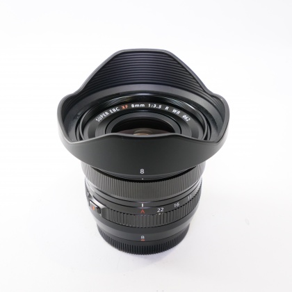 Used Fujifilm XF 8mm f3.5 R WR lens Used Fujifilm XF 8mm f3.5 R WR lens