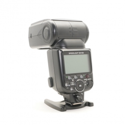 Used Nikon SB-900 Speedlight Used Nikon SB-900 Speedlight
