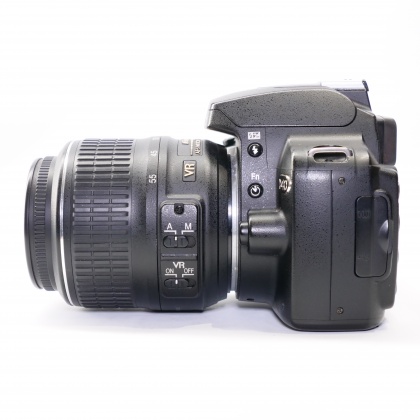Used Nikon D40 DSLR with 18-55mm lens Used Nikon D40 DSLR with 18-55mm lens