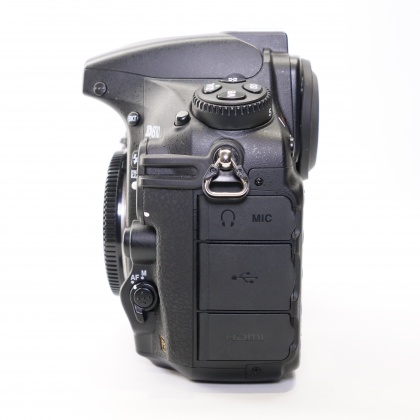 Used Nikon D810 Full-frame DSLR body Used Nikon D810 Full-frame DSLR body