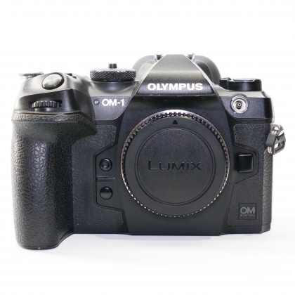 Used Olympus OM-1 Mirrorless camera body Used Olympus OM-1 Mirrorless camera body