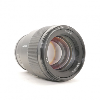 Used Sony FE 85mm f1.8 Telephoto Prime lens Used Sony FE 85mm f1.8 Telephoto Prime lens