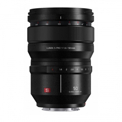 Panasonic Lumix S Pro 50mm f1.4 L-Mount lens
