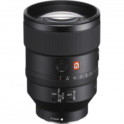 Sony FE 135mm f1.8 G Master lens