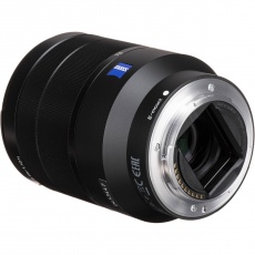 Sony FE 24-70mm f4 Zeiss Vario Tessar T* lens