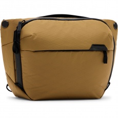 Peak Design Everyday Sling Bag 3L v2, Coyote Peak Design Everyday Sling Bag 3L v2, Coyote