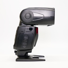 Used Nikon Speedlight SB-700 Used Nikon Speedlight SB-700